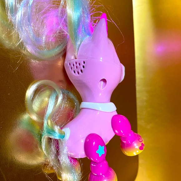 ZOOMER ZUPPS TINY UNICORN INTERACTIVE TOY w/SOUND & EYES & HORN LIGHT UP - Picture 9 of 10